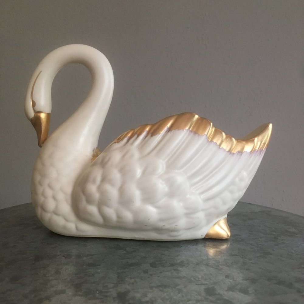 Swan Planter. Ivory and 24 Ct Gold. Made In Usa